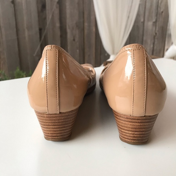 Cole Haan Nike Air Beige Nude Wedges, 9.5 - Picture 5 of 7